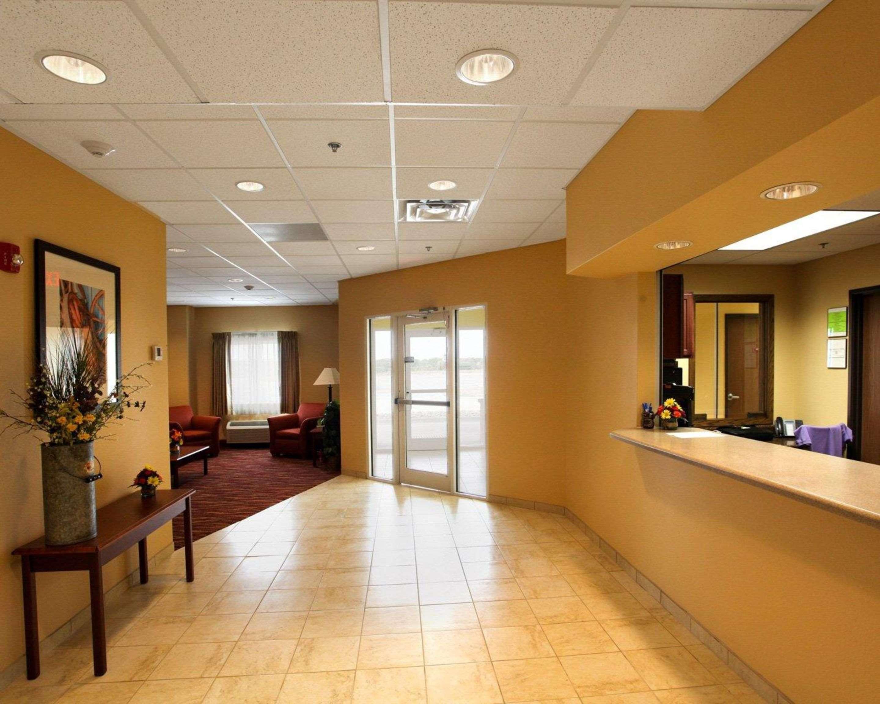 Rodeway Inn & Suites Phillipsburg Buitenkant foto